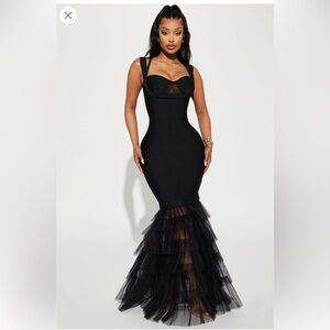 Fashion Nova PETITE Charline Tulle Bandage Gown